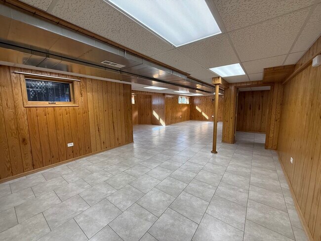 Building Photo - 12457 Walden Rd
