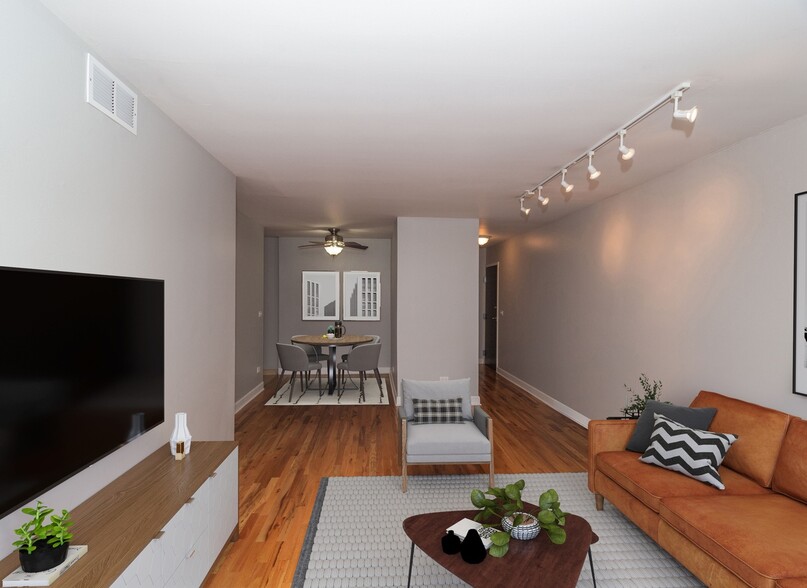Building Photo - 515 W Wrightwood Ave
