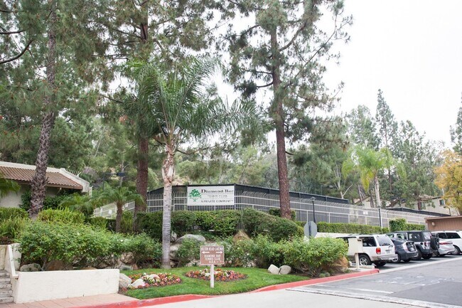 Building Photo - Furnished Condo in Desirable Community in ...