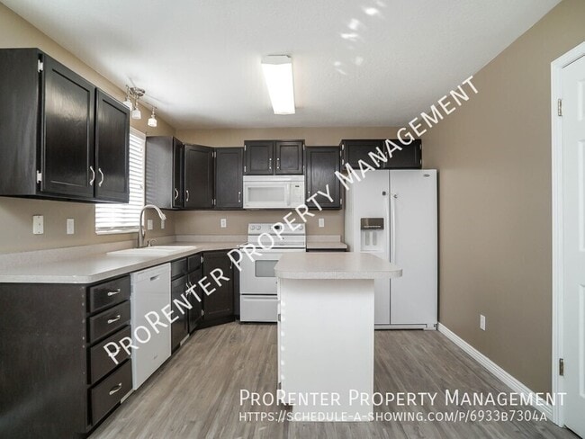 Building Photo - 288 S 500 E
