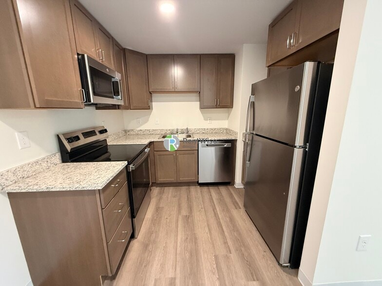 Building Photo - 16 Beals Rd