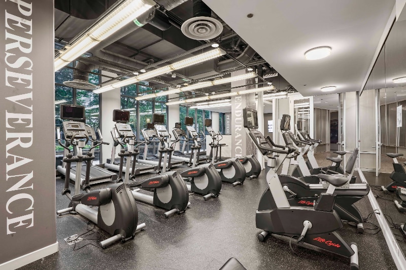 Building Photo - 1253 S Michigan Ave