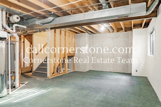 Building Photo - 9319 Hazy Morning Dr