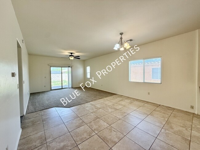 Building Photo - 6658 S Stone Fly Dr