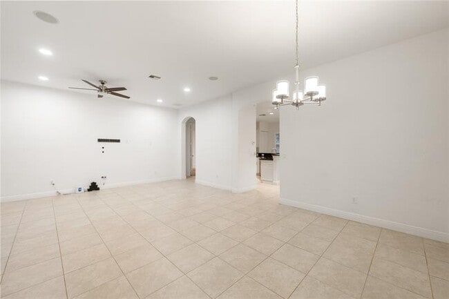 Building Photo - 9741 S Miralago Way