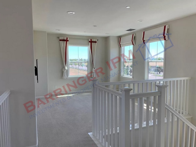 Building Photo - House is occupied *DO NOT DISTURB TENANTS* Call office with any questions