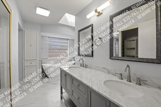 Building Photo - 9145 Drumcliffe Ln