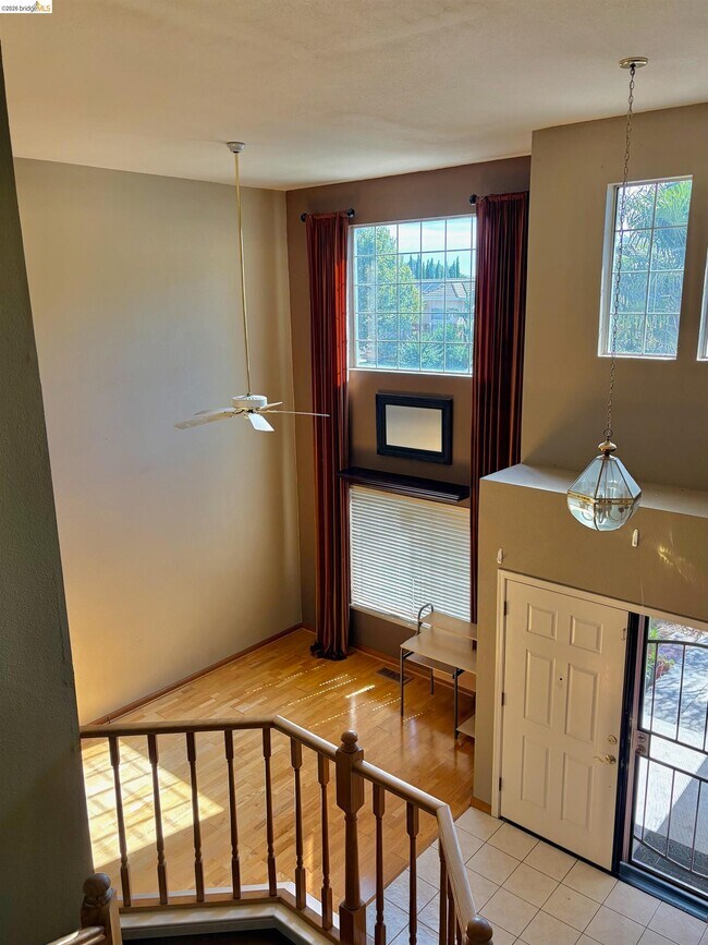 Building Photo - 7 Goldmeadow Ct