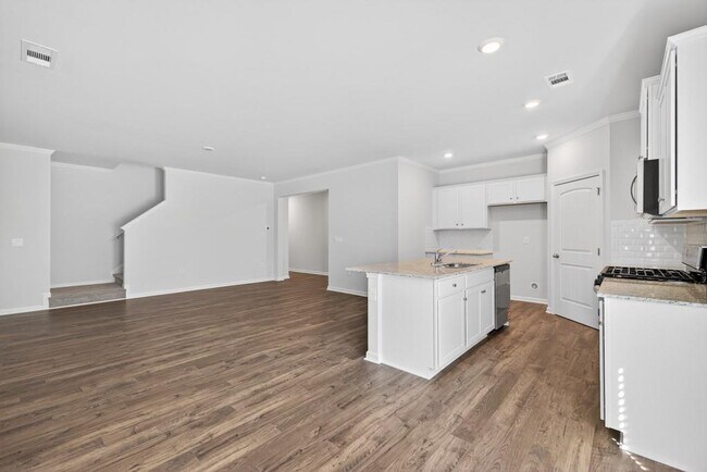 Building Photo - 3121 Greyton Dr