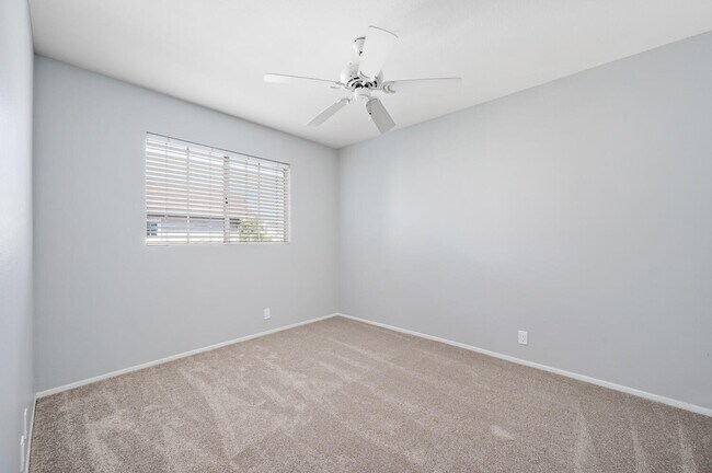 Building Photo - 945 Finnell Way