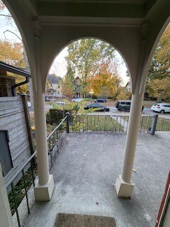 Building Photo - 783 Woodruff Pl E Dr