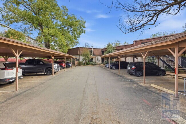 Building Photo - 7801 Shoal Creek Blvd