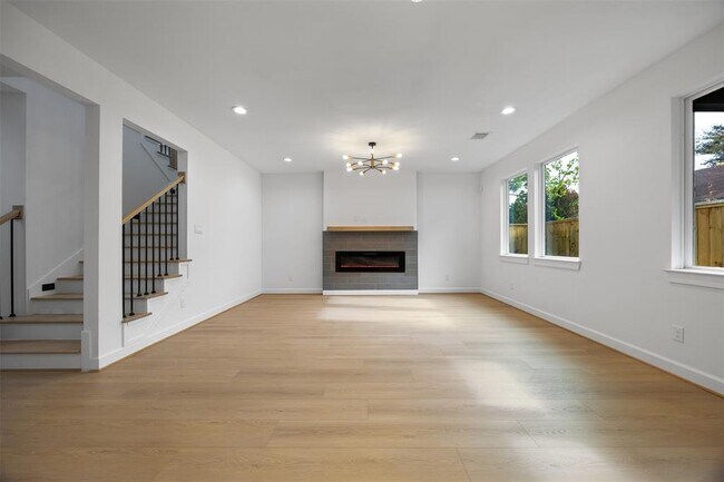 Building Photo - 3615 Gano St