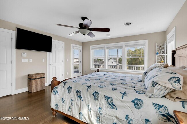 Building Photo - 3 Monmouth Pl