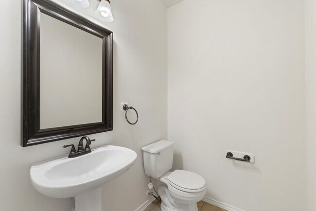 Building Photo - 20315 Mammoth Falls Dr