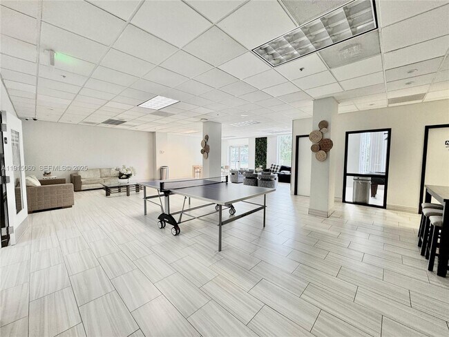 Building Photo - 19390 Collins Ave