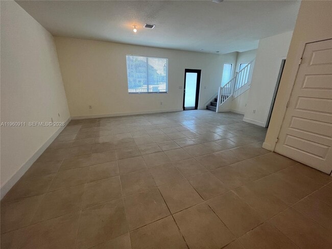 Building Photo - 4935 NW 84th Ave