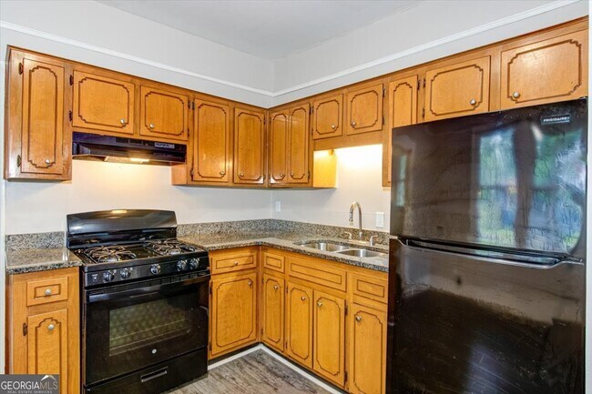 Building Photo - 107 Ellis St