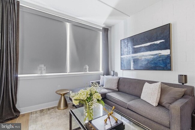 Building Photo - 1529 14th St NW