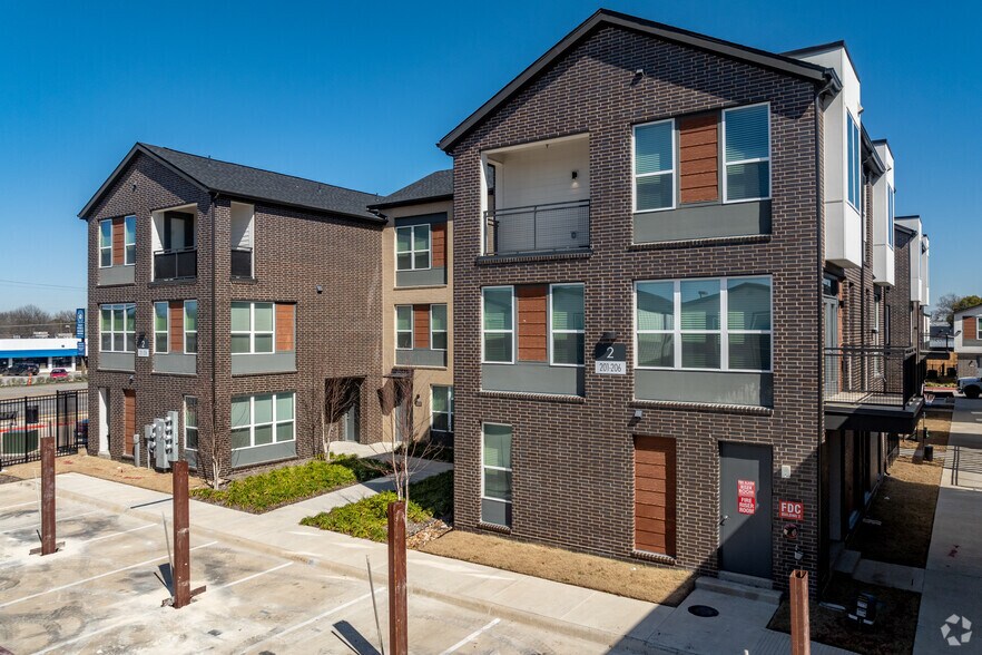 Additional Building View - Eastlake Residences