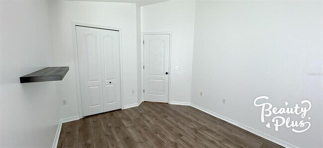 Building Photo - 12602 Evington Point Dr