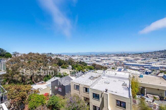 Building Photo - 661 Peralta Ave