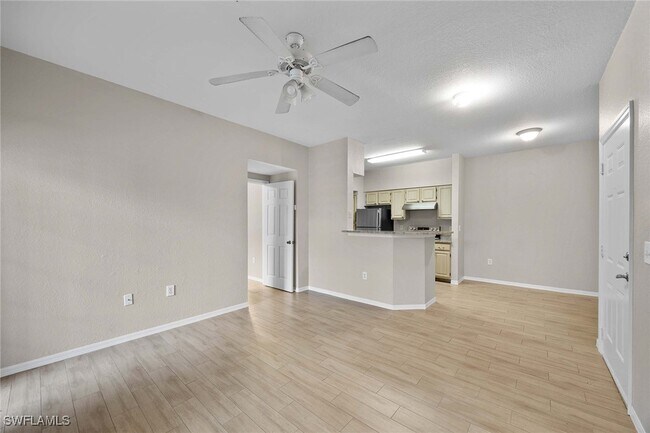 Building Photo - 23500 Walden Center Dr