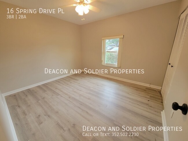 Building Photo - 16 Spring Dr Pl