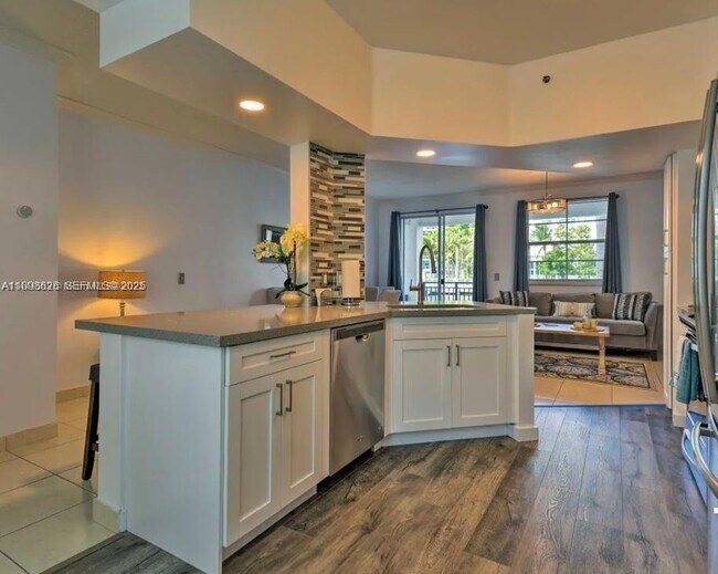 Building Photo - 3135 NE 184th St