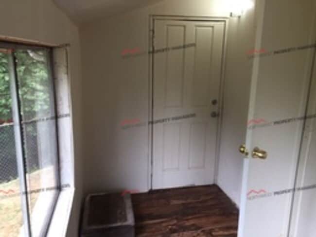Building Photo - STATUS: *PENDING APPLICATION* | R112 | $1495