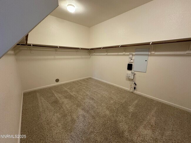Building Photo - 9885 Kerrydale Ct
