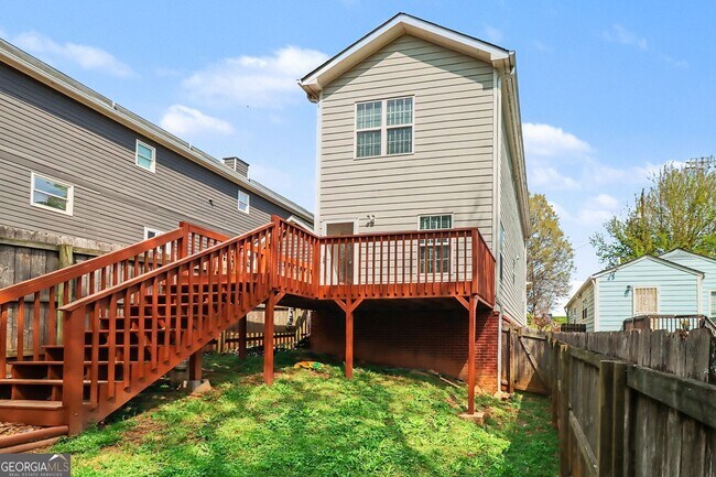 Building Photo - 179 Little St SE