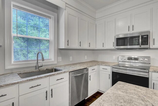 Building Photo - 219 County Rd S-18-342