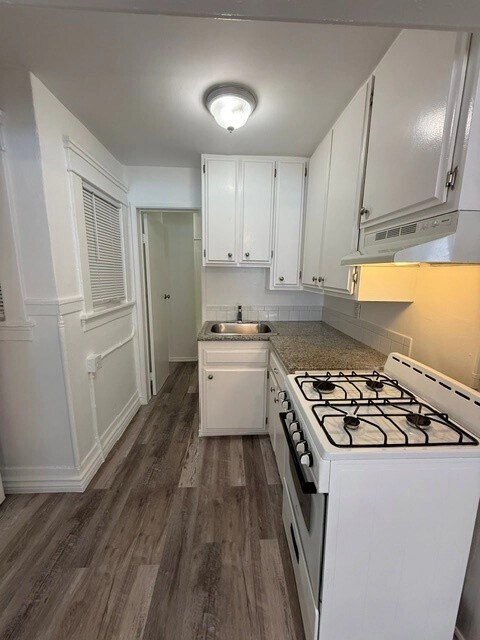 Interior Photo - 26 Westminister Avenue,