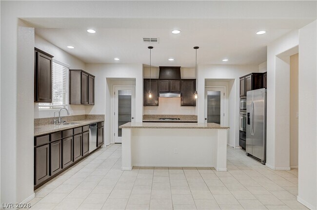 Building Photo - 6637 Cliff Shore Ct
