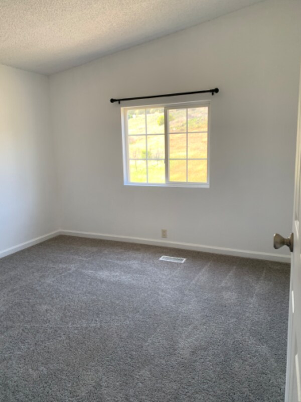 Building Photo - 1461 Rio Tierra Ct