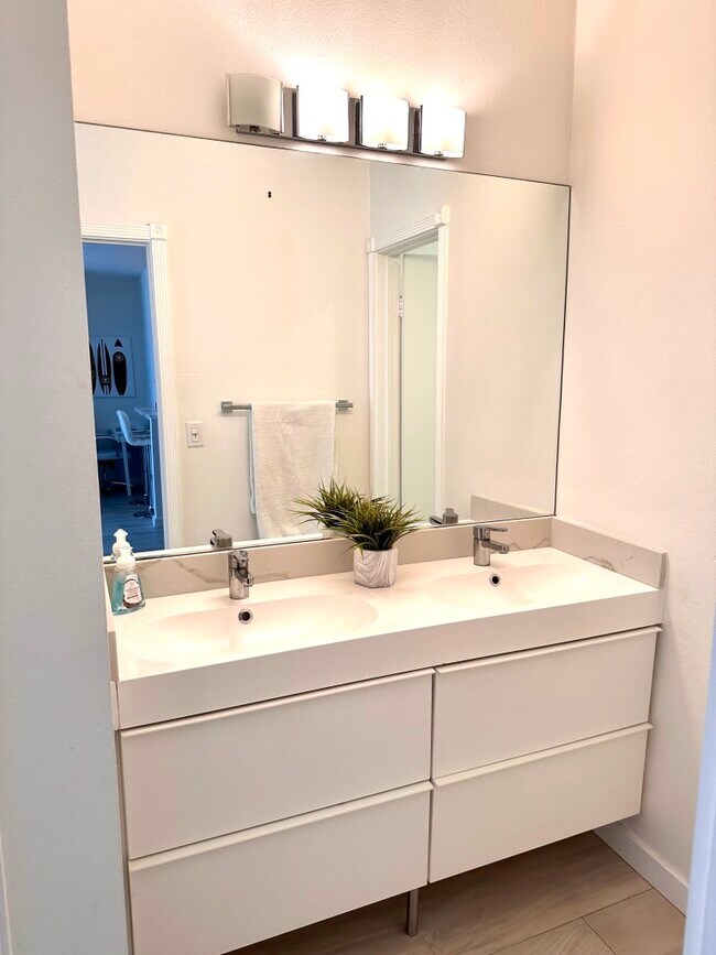 Bathroom 2 Vanity - 23901 Civic Center Way