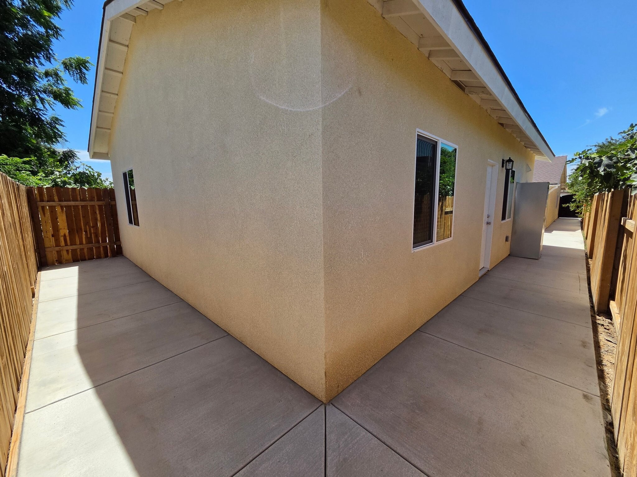 Building Photo - 1808 St Clair Ct