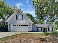 Building Photo - 5 Boysenberry Dr