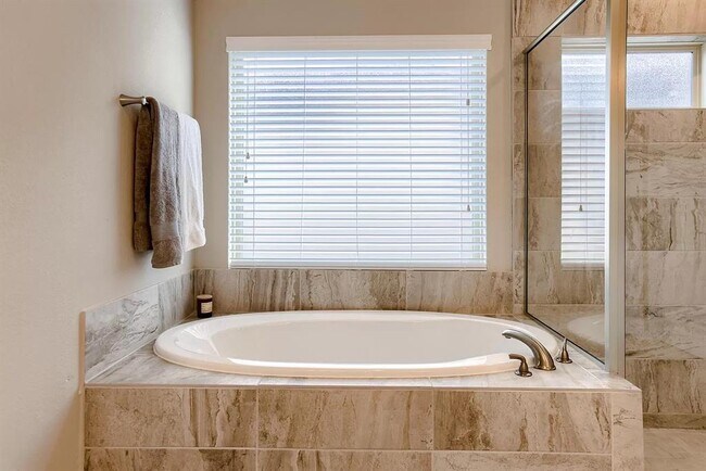 Building Photo - 6728 Llano Stage Trl