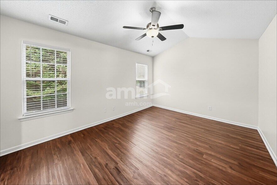 Building Photo - 13929 Hatton Cross Dr