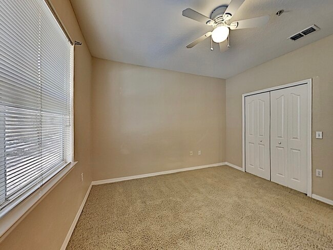 Building Photo - 1835 Shadow View Cir