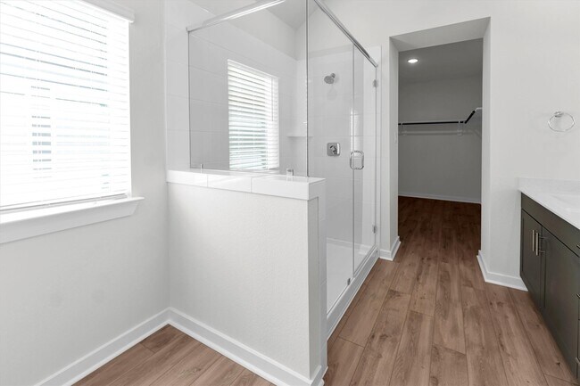 Building Photo - 16035 Bishops Cap Way