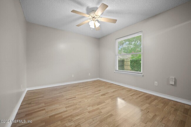 Building Photo - 4736 Kernan Mill Ln E