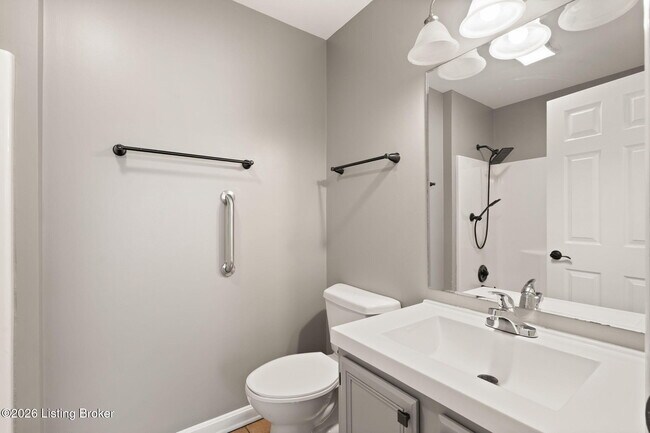 Building Photo - 609 Fenley Ave