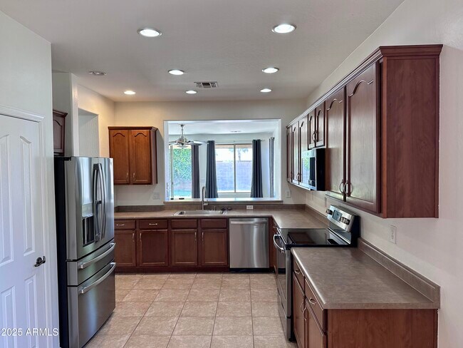 Building Photo - 4324 S Fireside Trail