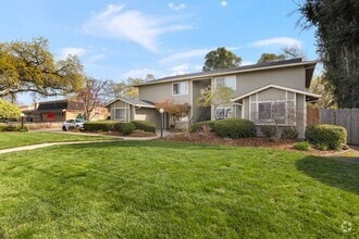 Building Photo - Chico-3 bed 1 bath Apartment that feels li...
