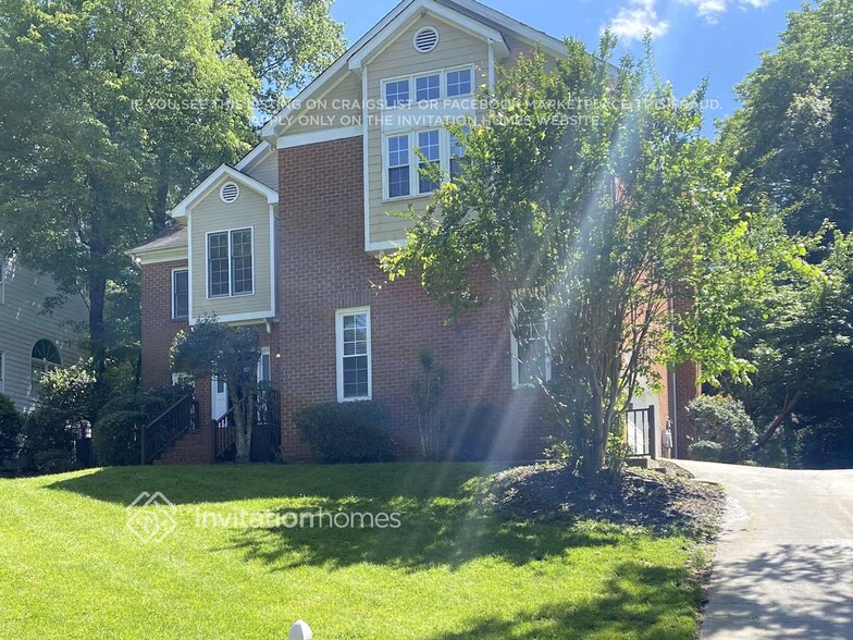 Primary Photo - 9220 Tillot Dr