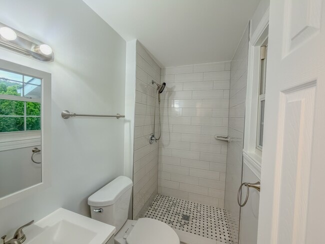Building Photo - 9226 Limestone Pl