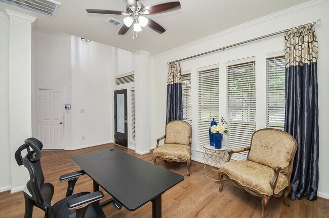 Building Photo - 25619 Tower Side Ln